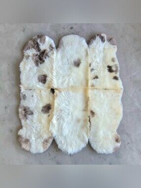 Albanian Lambskin Rug Baby Soft 6-Pelt Sheepskin (64″ x 53″) Throw Fur Hide Rug